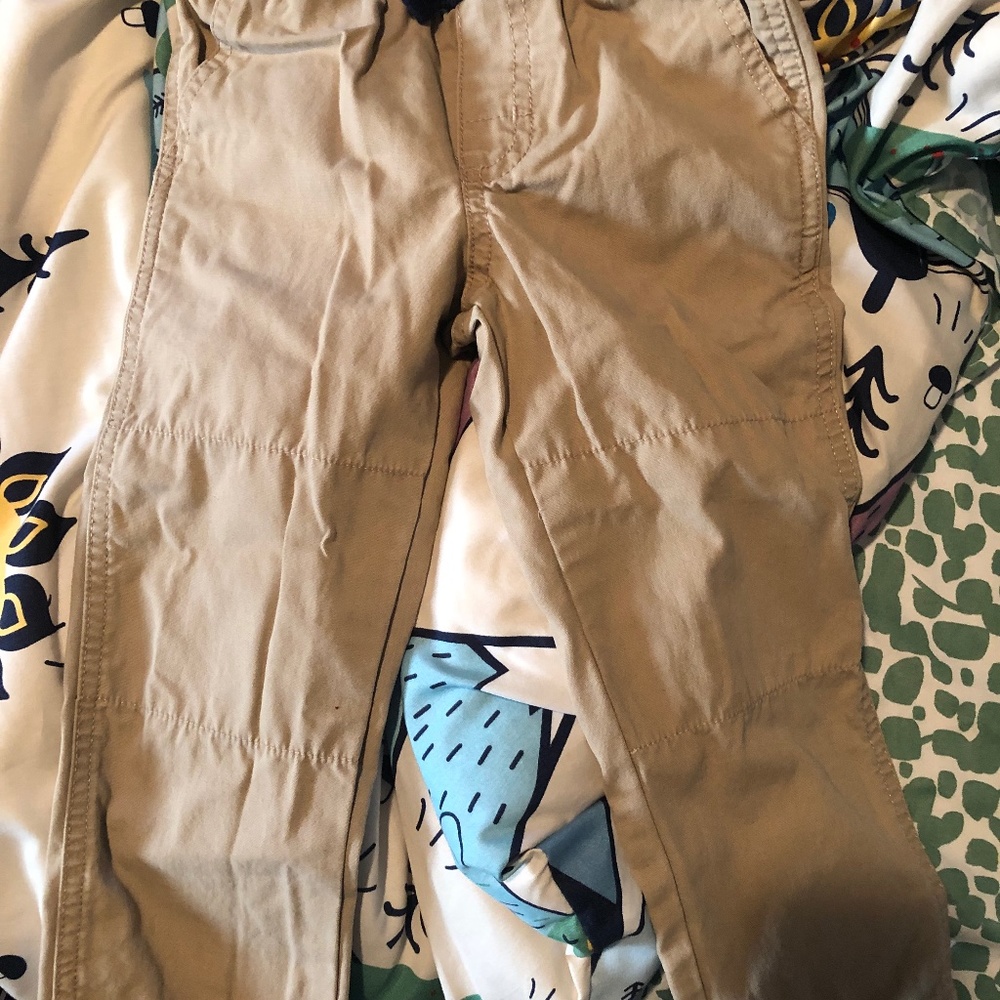 Carter’s 3T boys khaki pants